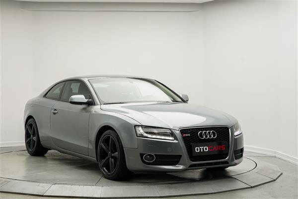 AUDI-A5-2010