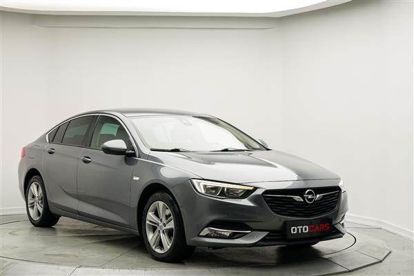 OPEL-INSIGNIA-2017