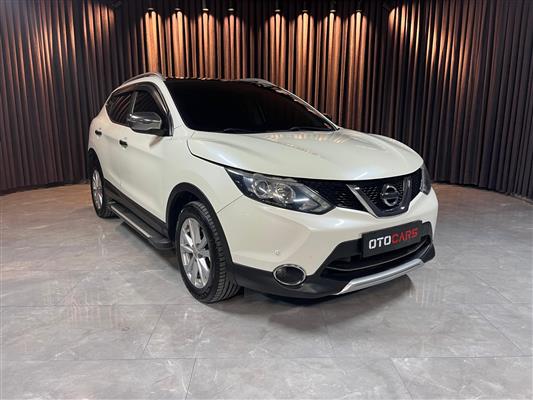 NISSAN-QASHQAI-2015