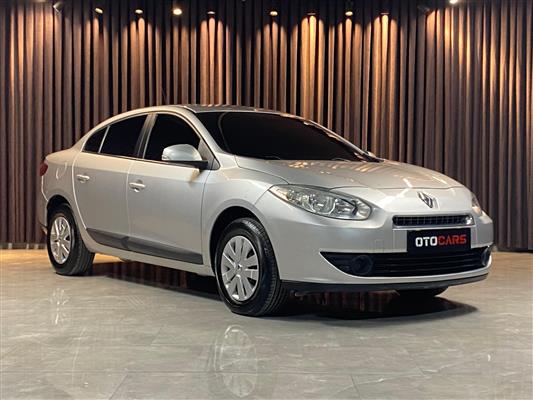 RENAULT-FLUENCE-2012