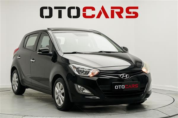 HYUNDAI-I20-2013