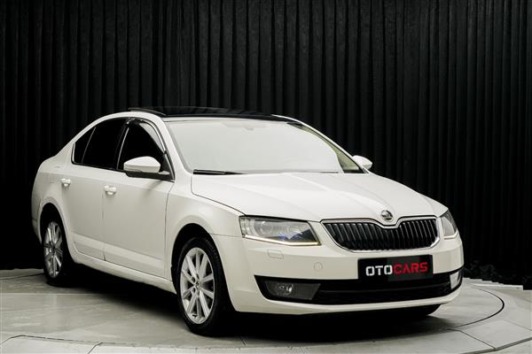 SKODA-OCTAVIA-2016