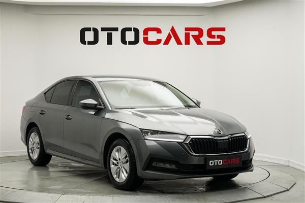 SKODA-OCTAVIA-2022