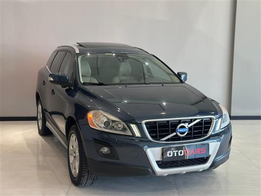 VOLVO-XC 60-2010