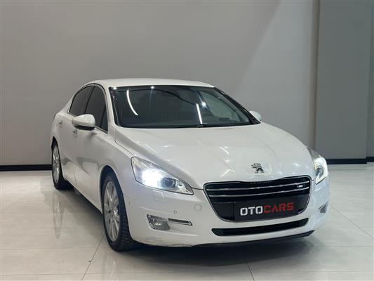 PEUGEOT-508-2012