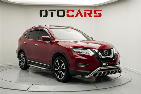 NISSAN-X-TRAIL-2020