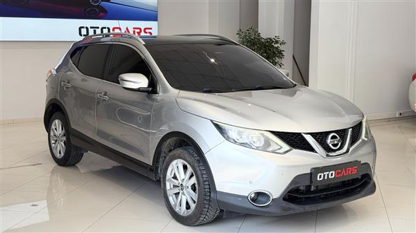 NISSAN-QASHQAI-2015