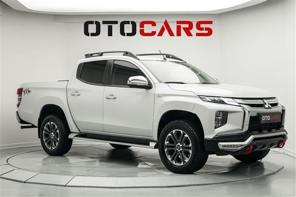 MITSUBISHI-L 200-2021