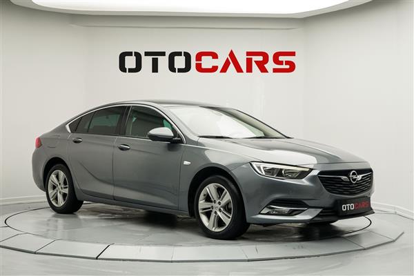 OPEL-INSIGNIA-2017