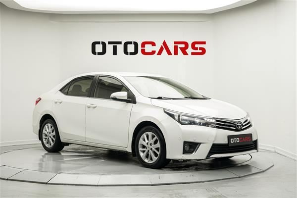 TOYOTA-COROLLA-2015
