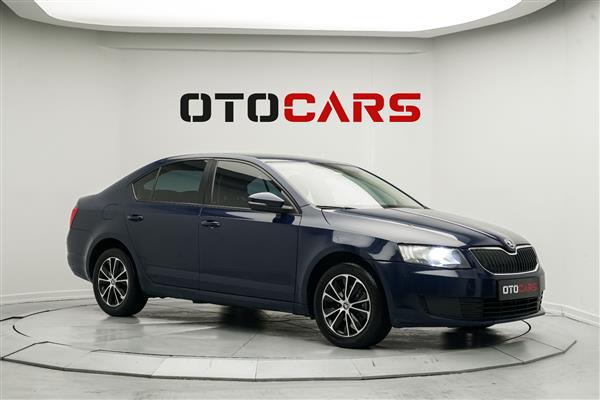 SKODA-OCTAVIA-2016