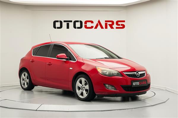 OPEL-ASTRA-2012