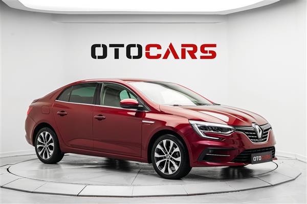 RENAULT-MEGANE-2023