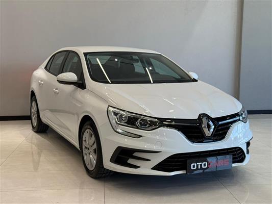 RENAULT-MEGANE-2024