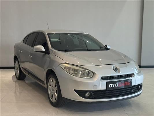 RENAULT-FLUENCE-2012