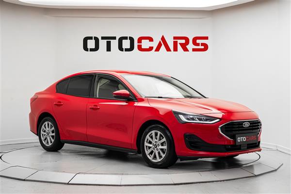 FORD-FOCUS-2023
