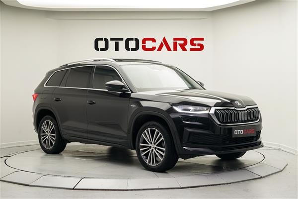 SKODA-Kodiaq-2021