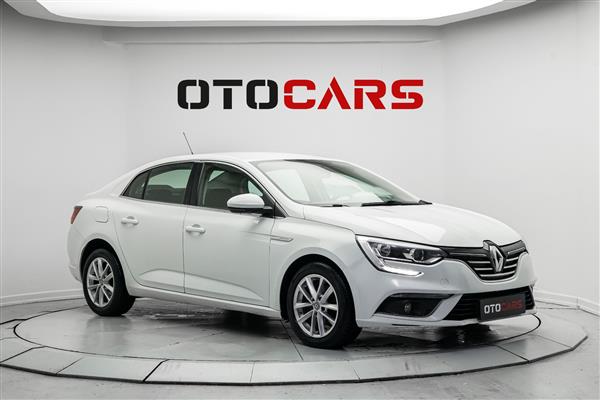 RENAULT-MEGANE-2016