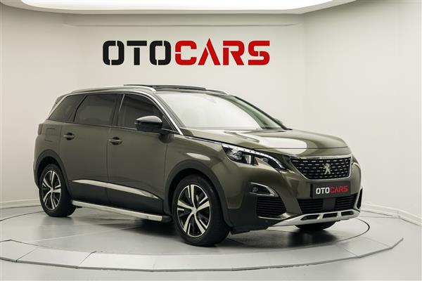 PEUGEOT-5008-2019