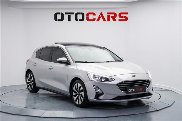FORD-FOCUS-2019