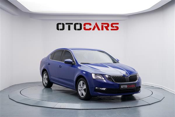 SKODA-OCTAVIA-2018