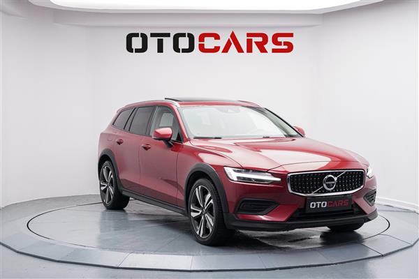 VOLVO-V60 Cross Country-2019