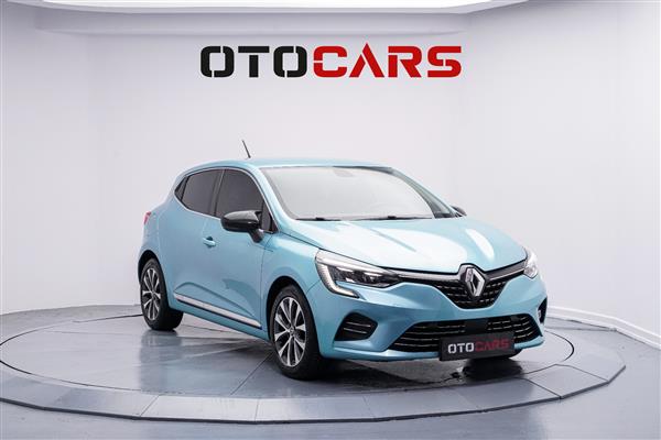 RENAULT-CLIO-2020