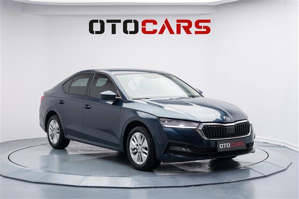 SKODA-OCTAVIA-2021