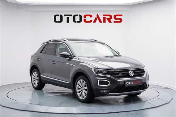 VOLKSWAGEN-T-Roc-2020