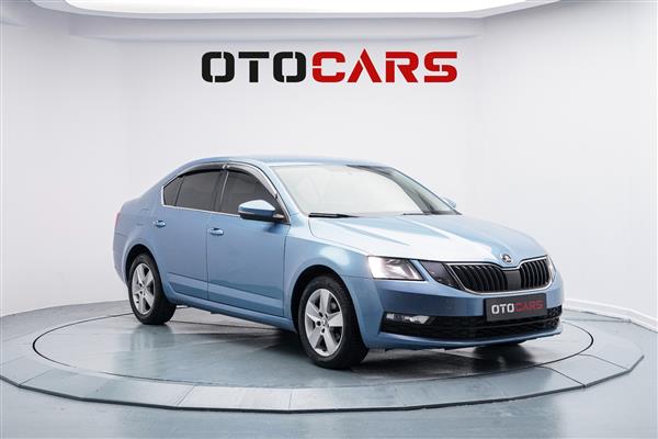 SKODA-OCTAVIA-2018