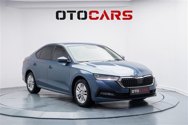 SKODA-OCTAVIA-2021