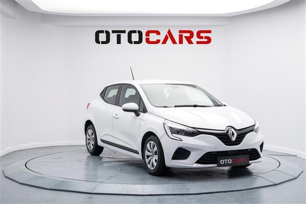 RENAULT-CLIO-2021