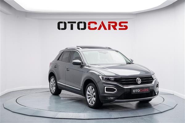 VOLKSWAGEN-T-Roc-2020