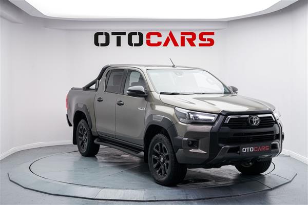 TOYOTA-HILUX-2021