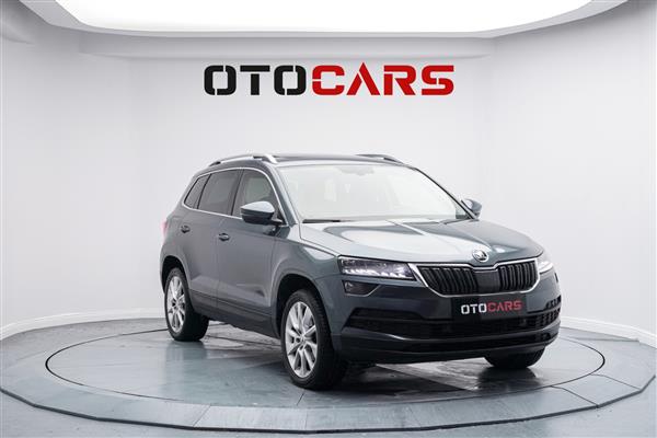 SKODA-Karoq-2018