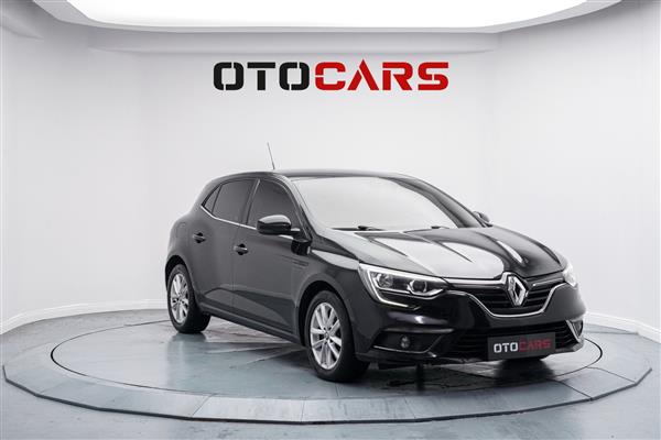 RENAULT-MEGANE-2016